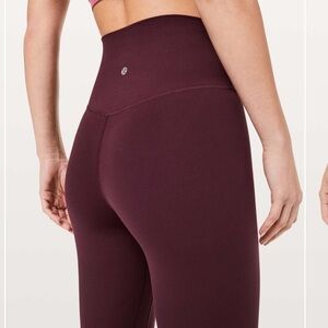 Lululemon Align Crop *21"
Dark Adobe